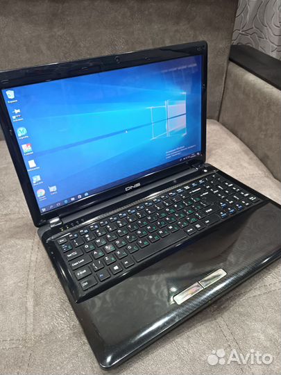 Продаю ноутбук DNS для работы и учебы