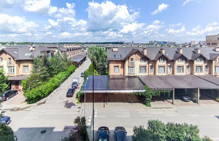 2-к. квартира, 112 м², 4/8 эт.