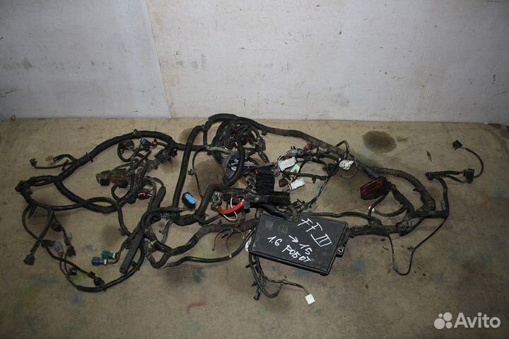 Проводка моторная (коса) ford focus III 2011