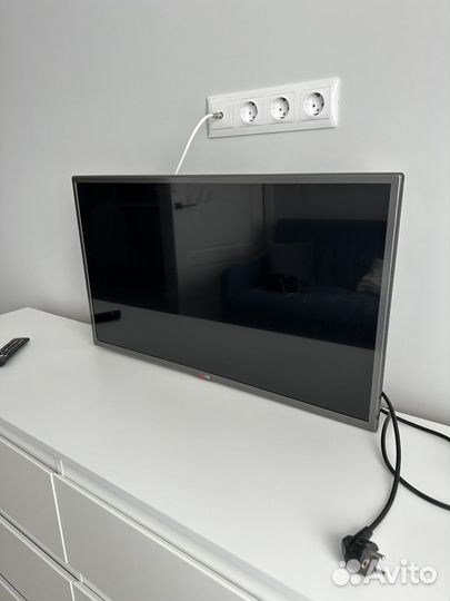 Телевизор LG 32 дюйма