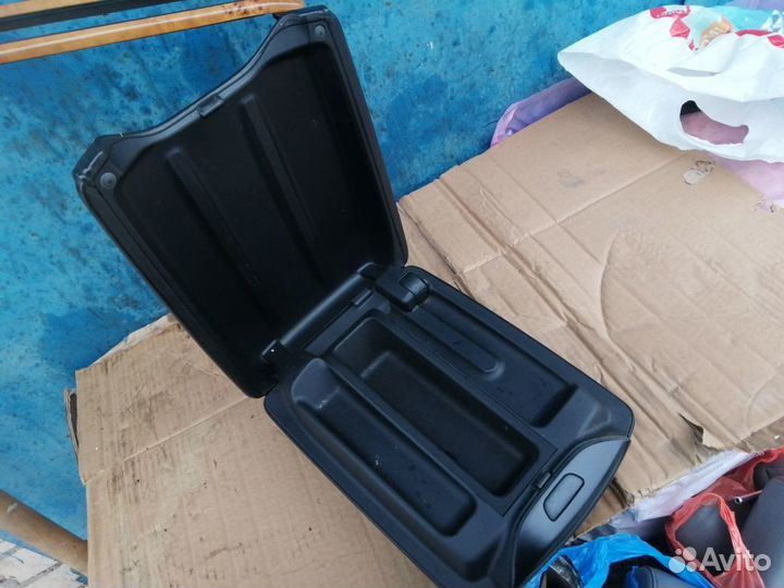 Подлокотник центральной консоли BMW X5 e53