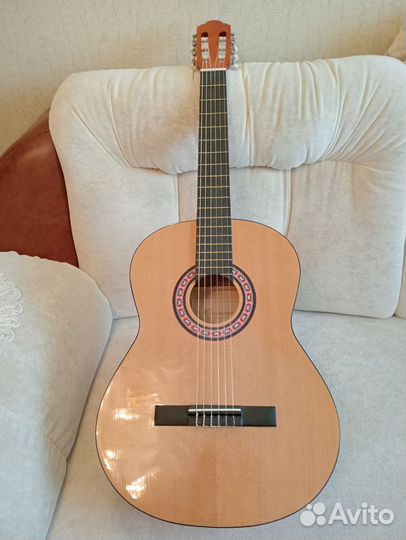Классическая гитара