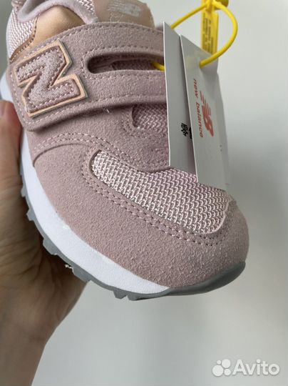 Кроссовки детские new balance