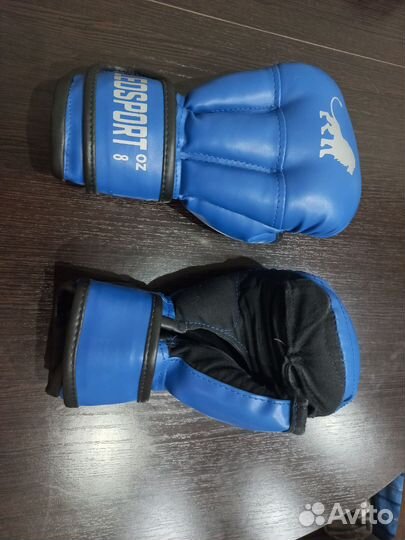 Перчатки для каратэ