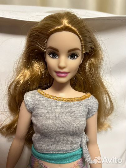 Продам разных барби на статичном теле