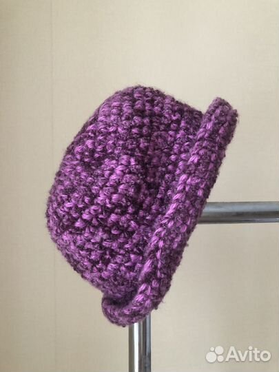 Вязаная шапка шерстяная в стиле 80-х