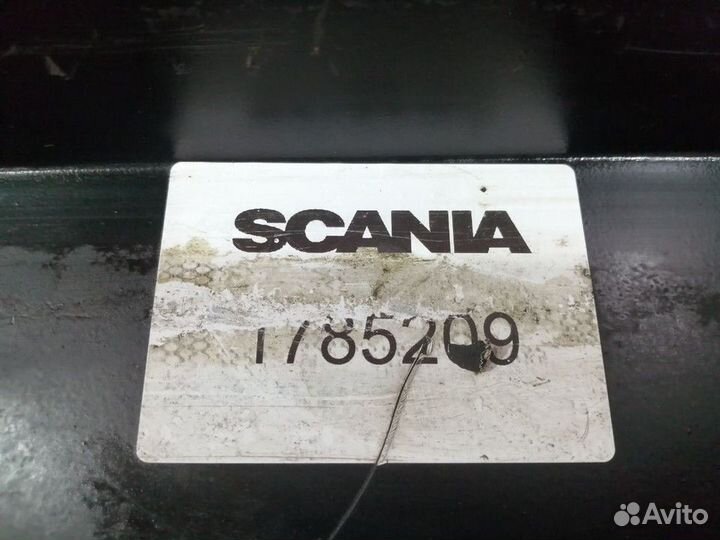 Кронштейн холодильника Scania 5-series
