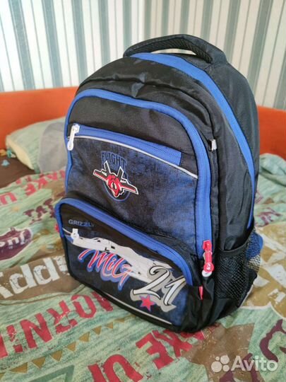 Школьный рюкзак