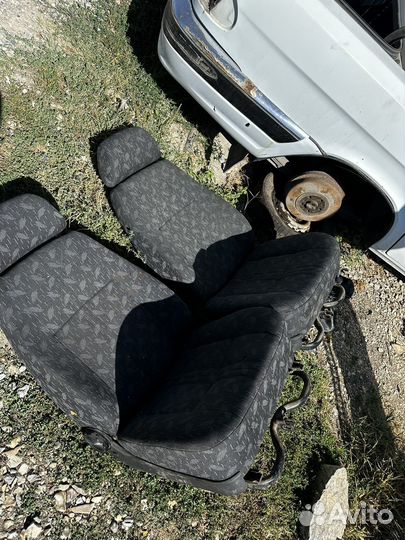 Сиденья на волгу газ 3110