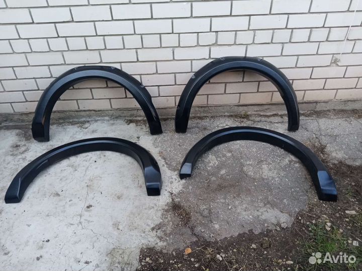 Расширители арок Нива Урбан. Новые