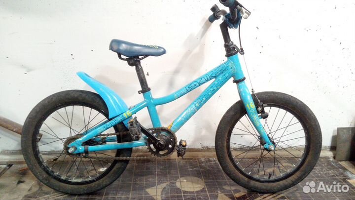 2 детских велосипеда и беговел