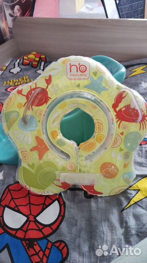 Горка для купания и круг для плаванья на шею