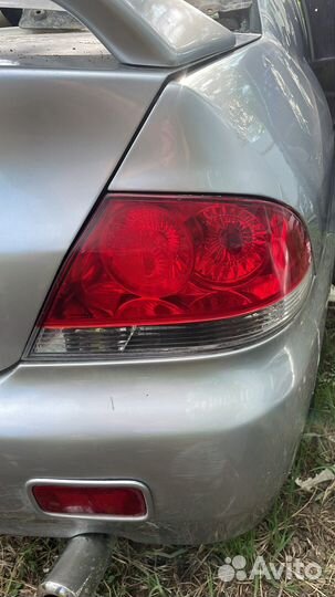 Фонарь задний правый mitsubishi lancer 9