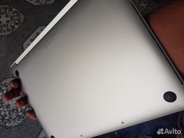 MacBook Pro 13' 2020. 256SSD.Touch Bar.4порта
