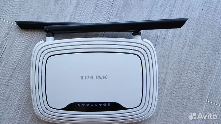 Маршрутизатор TP-Link TL-WR841N
