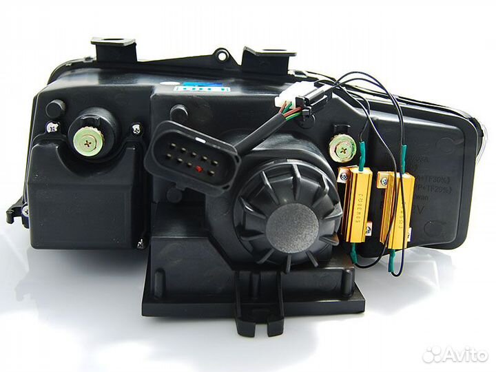 Фары Audi A4 B6 (00-04) lpauc2