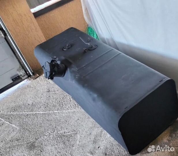 Топливный бак на Камаз