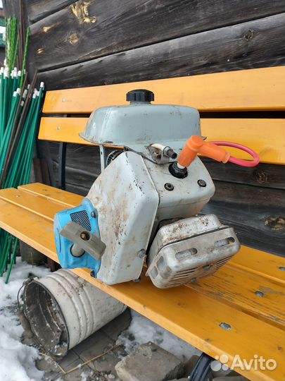 Двигатель на мультикульватор крот