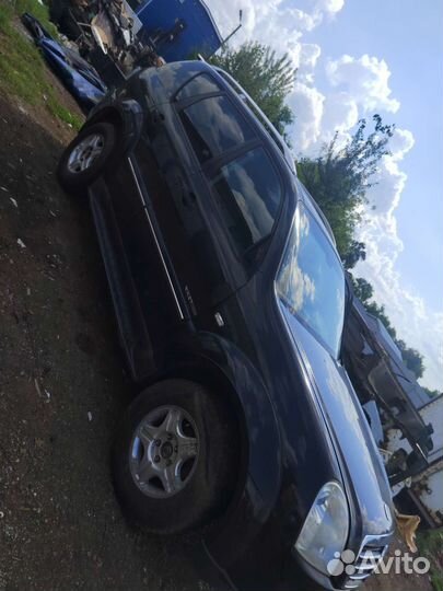 Капот SsangYong Rexton-2