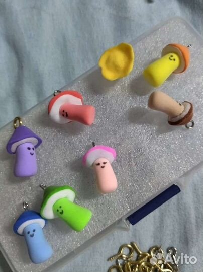 Брелки,кулоны грибочки