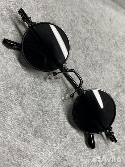 Солнечные очки