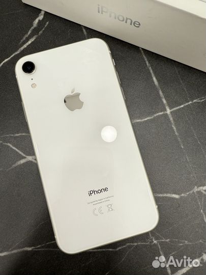 iPhone Xr, 128 ГБ