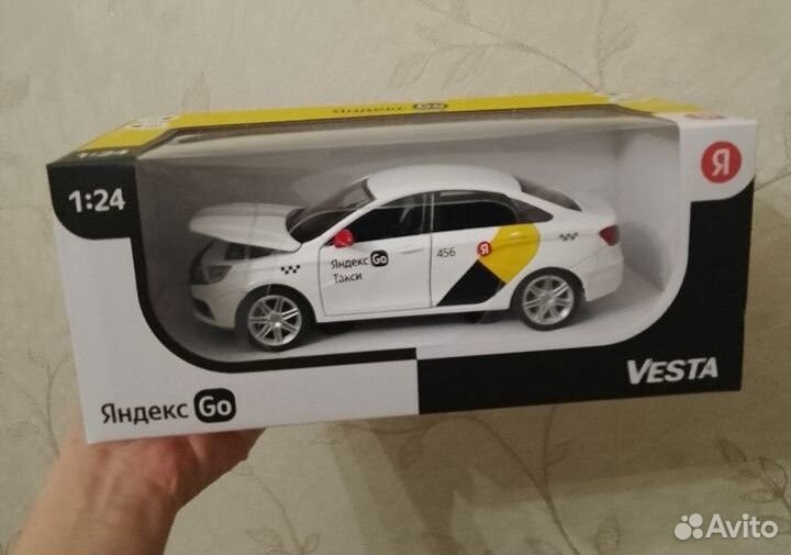 Машинка такси