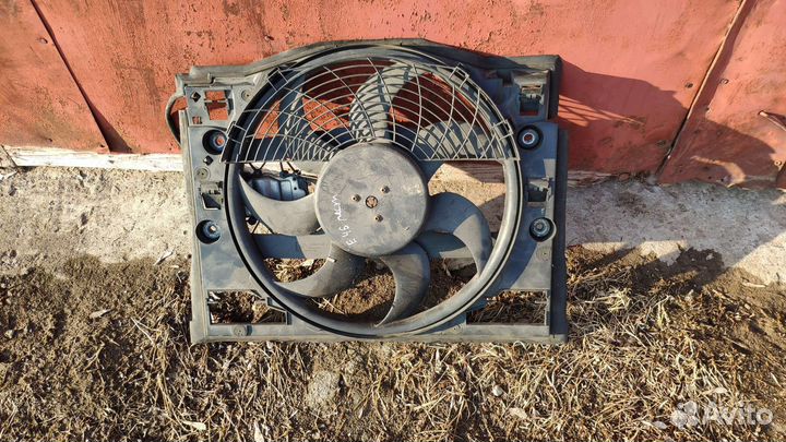 Вентилятор радиатора бмв Е46