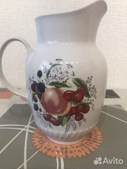 Кувшин, графин