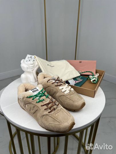 New Balance 530 Miu Miu