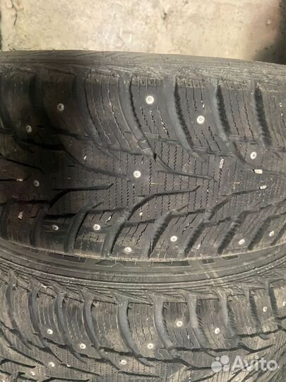 Nexen Winguard WinSpike WH62 215/65 R16 и 215/65 R16 102T