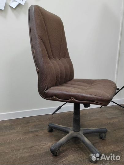 Стул кресло офисный бу