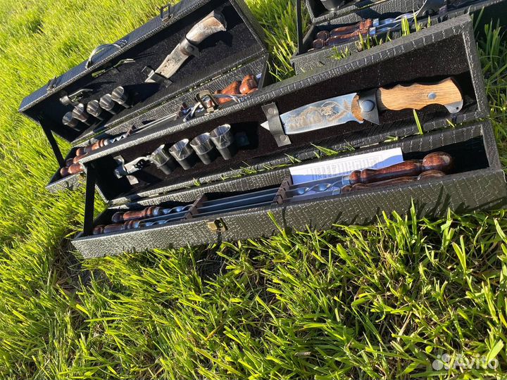 Подарочный шашлычный набор для пикника