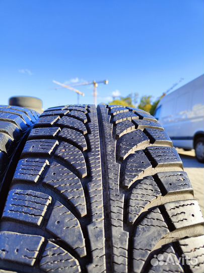 GT Radial Champiro IcePro SUV 225/65 R17 102T