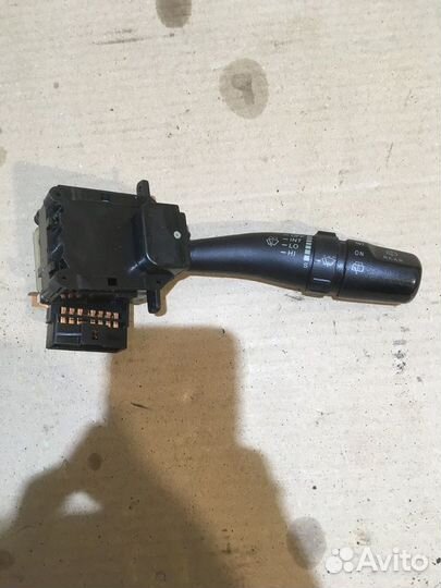 Переключатель подрулевой Kia Sorento 1 2.4