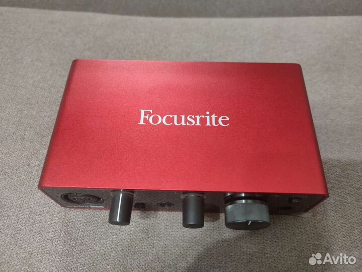 Звуковая карта focusrite scarlett solo 3rd gen
