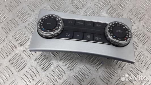 Блок управления печки и климат-контроля mercedes b