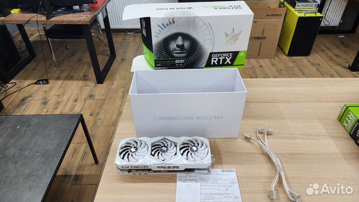 Видеокарта KFA2 GeForce RTX 3080 Ti HOF днс