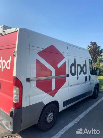 Водитель на авто компании