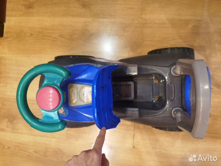 Машинка каталка толокар