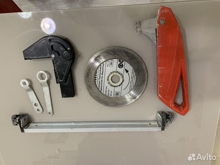 Плиткорез электрический