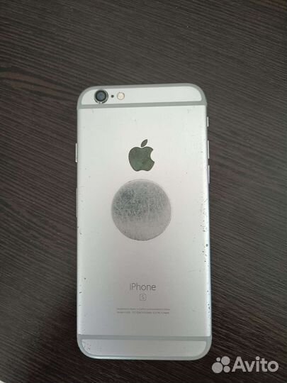 Телефон iPhone 6s