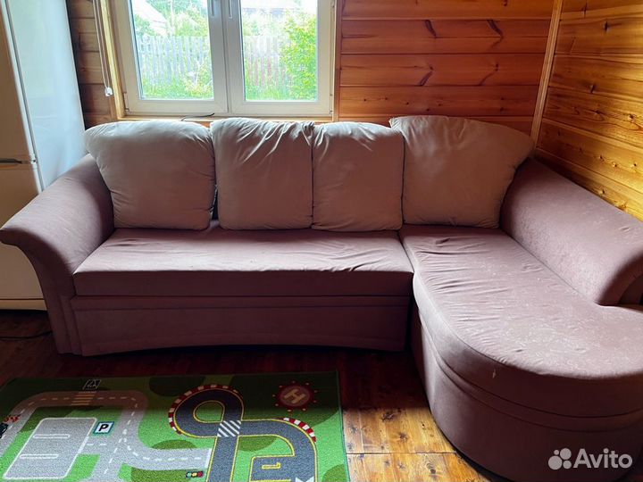 Диван угловой б/у