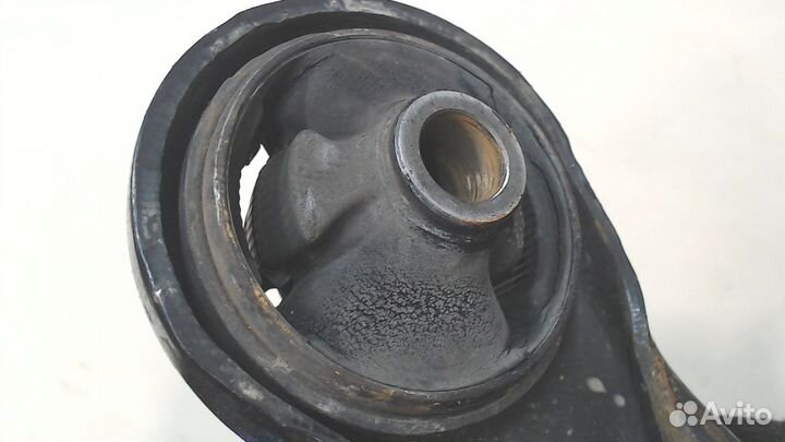 Рычаг подвески Toyota Corolla E15, 2011