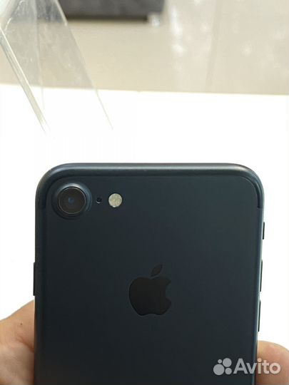 iPhone 7, 32 ГБ