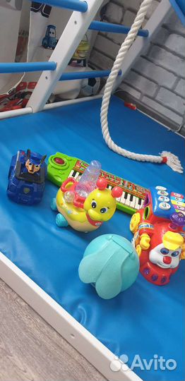Развивающие музыкальные игрушки