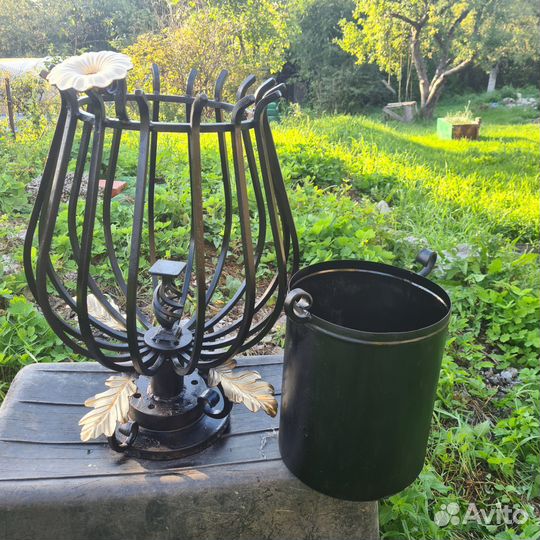 Уличная мусорка