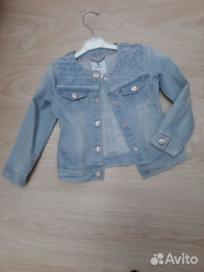 Вещи р. 104-110 фирменые