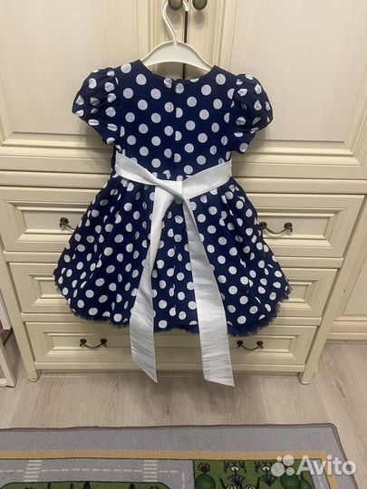 Платье для девочки на 3 -4 года