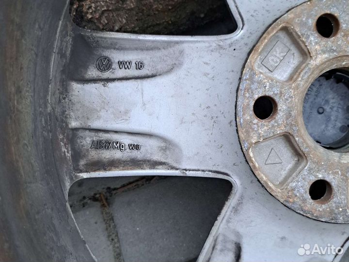 R17 Continental ContiPremiumContact 2 215/55, PCD 5x112 DIA 57.1